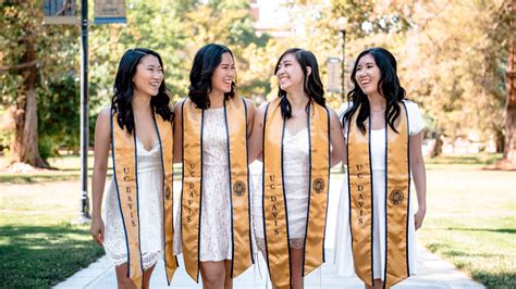 uc davis grad photos